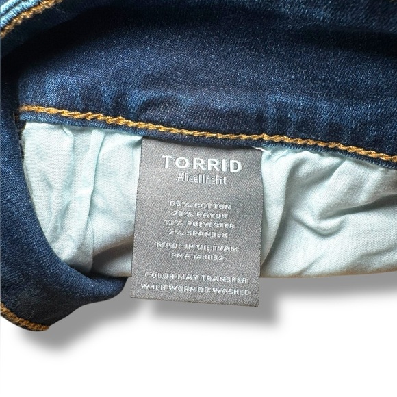 Torrid 3.5‎ Inch Jegging Super Soft Denim High-Rise Short Sz 24 EUC - Picture 6 of 11